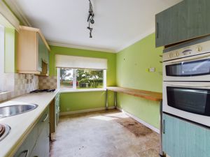 Kitchen- click for photo gallery